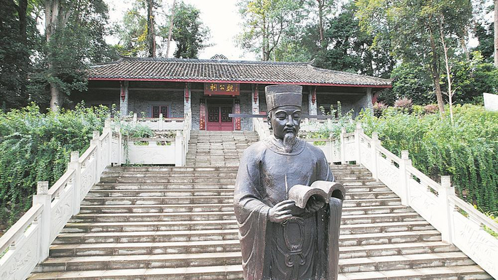 人物正寥阔 有美万夫望