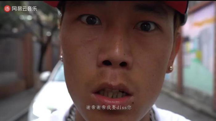 一手烂牌起死回生,《歌手》到底踩中了什么?