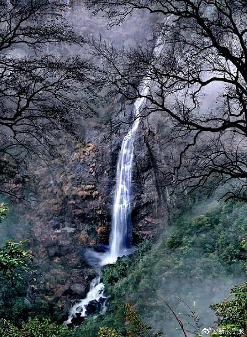 遂昌·神龙谷瀑降|瀑布|玩水|浙江省_新浪新闻