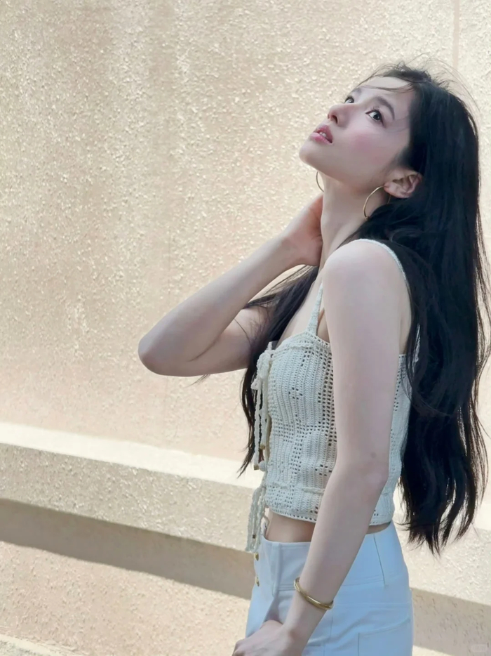 被高圆圆种草了这件衣服!