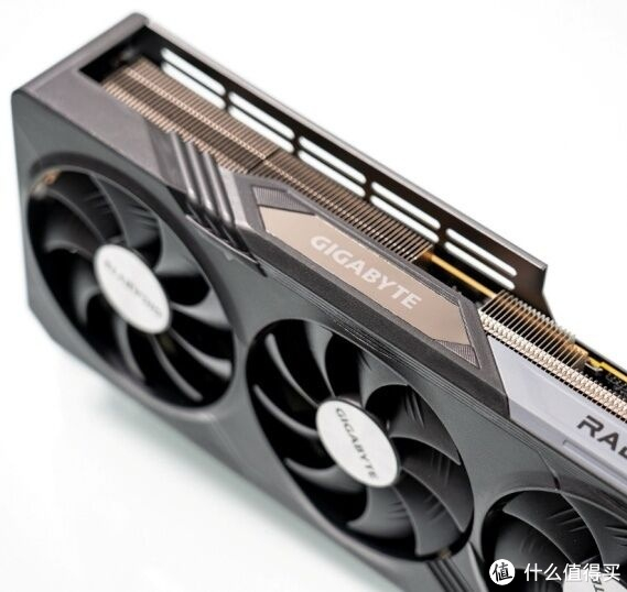 技嘉rx 7900显卡评测:性能飞跃,游戏玩家的福音!