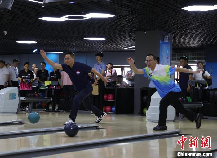 全国壮老年保龄球友谊赛-宁夏站银川开赛