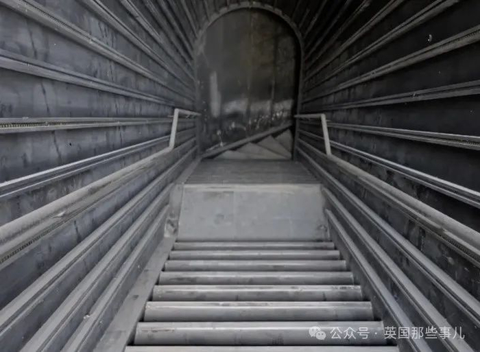 （Burning Sun的地下密室）