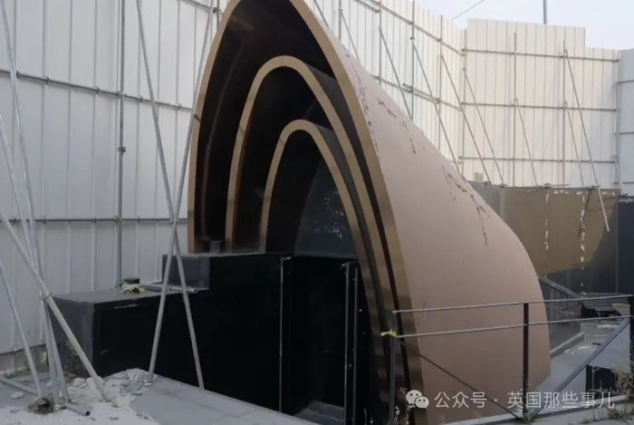 （Burning Sun旧址）