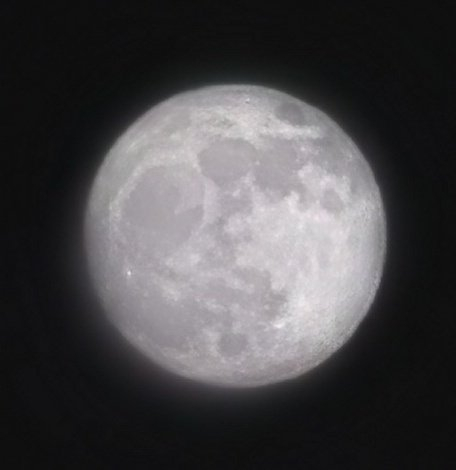 刚拍的今晚月亮华为mate60rs10x混合变焦