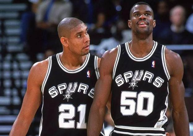 湖人ok组合,与马刺gdp三巨头,哪对组合更伟大?