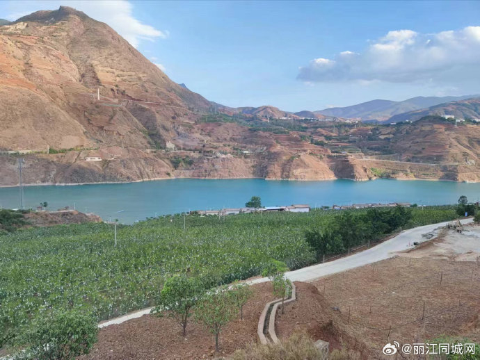 永胜县米汤地安置点:门前绿波漾 屋后果飘香|永胜县|丽江市|移民_新浪