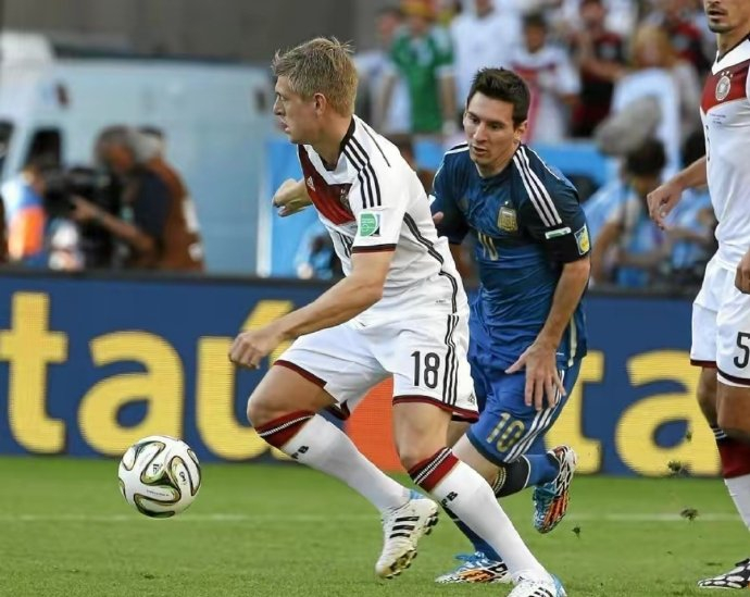 我从未见过像这个家伙一样稳定的足球运动员|阿根廷