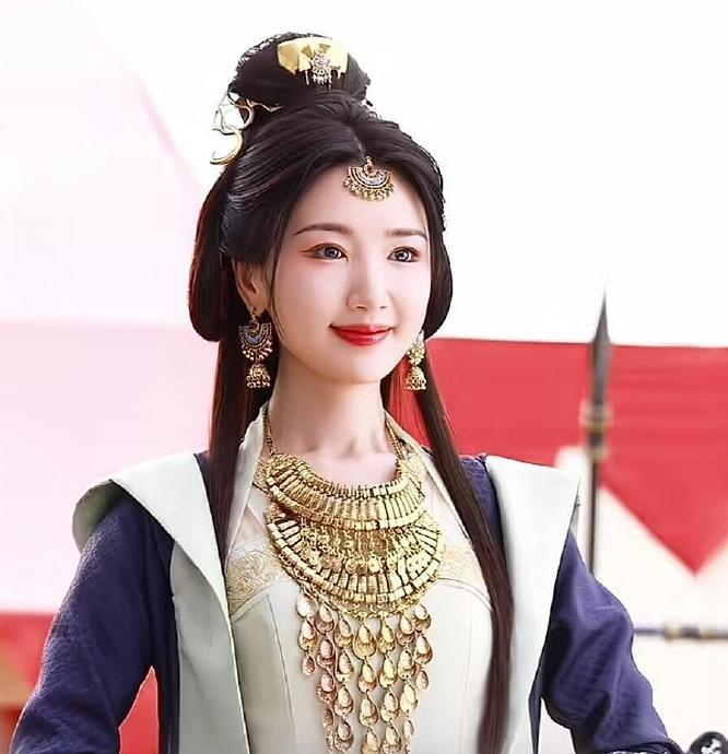 毛晓彤《庆余年2》剧中饰演的北齐大公主出场就被惊艳到了