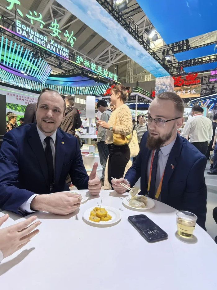 野菜采摘季!森林食品集团的山野菜"三用"