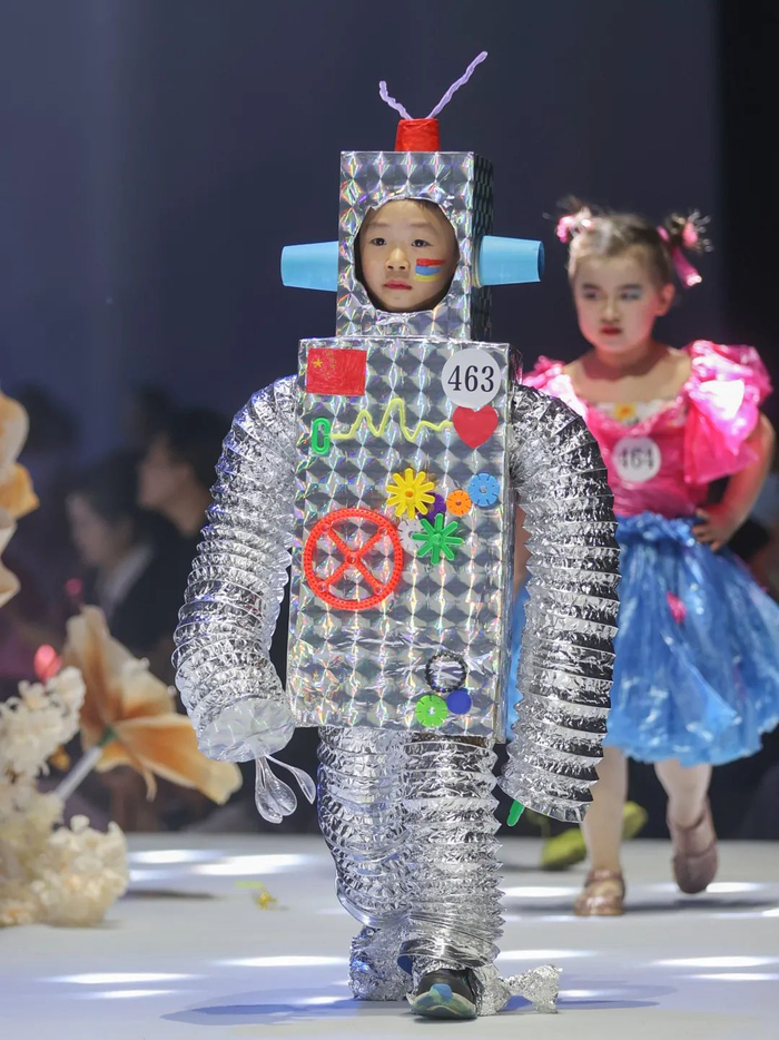 创意t台秀!快来看看有没有你家萌娃!