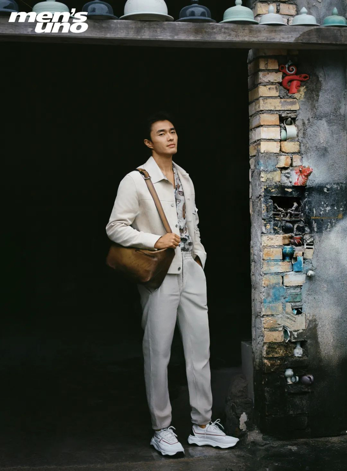 景德镇上望无余