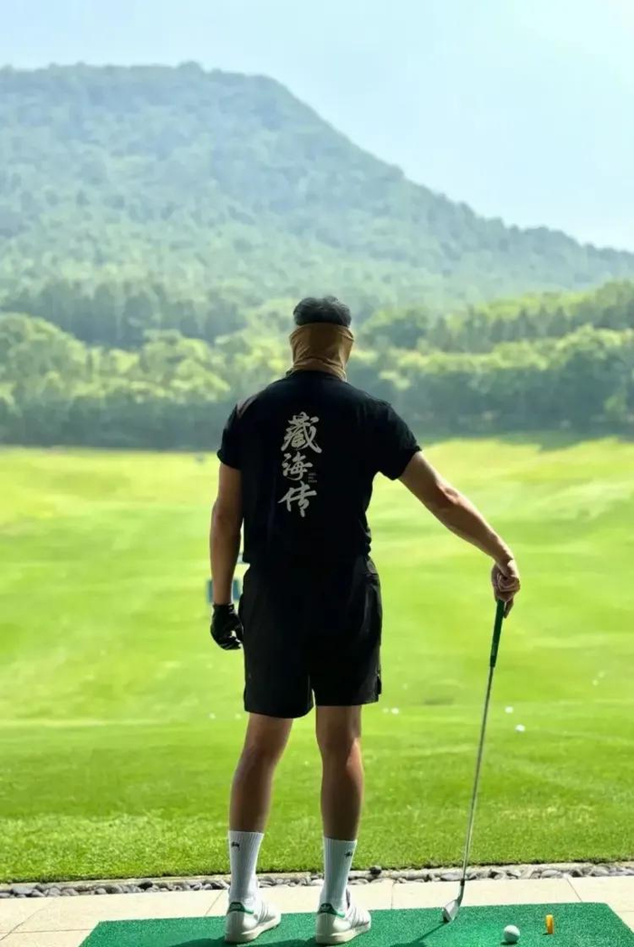 出道20年的黄觉,又刷新了我的认知