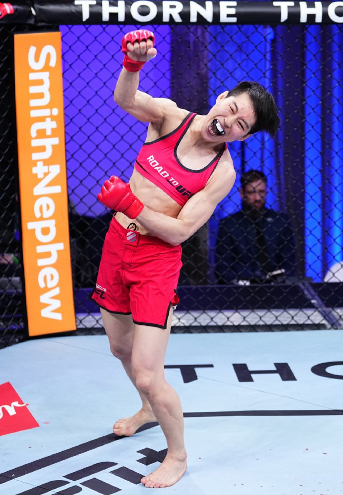 王聪在比赛中。