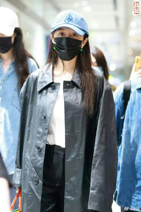 今日份黑皮衣老公姐99又连轴转真是辛苦我幂了…|杨幂|涂山|红红
