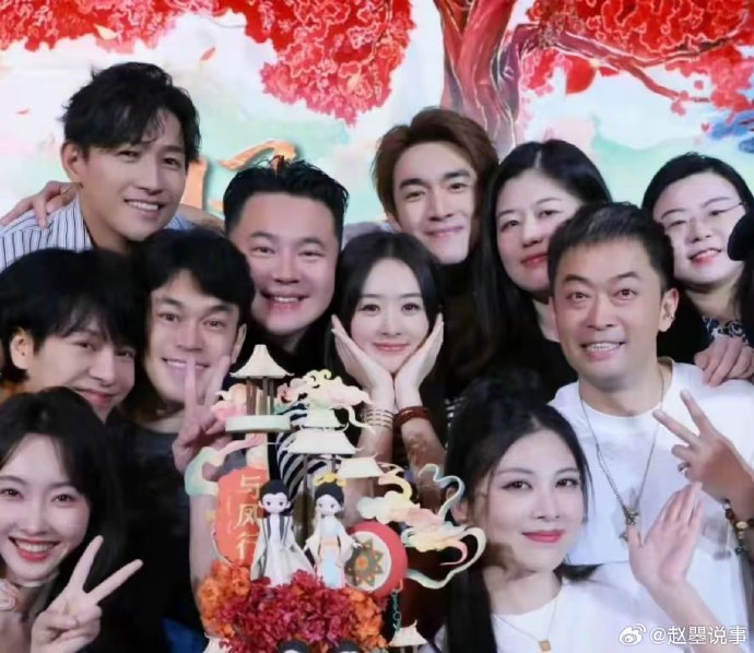 有古装武侠剧,浪漫奇幻剧,爱情偶像剧,这十部由《与凤行》导演邓科