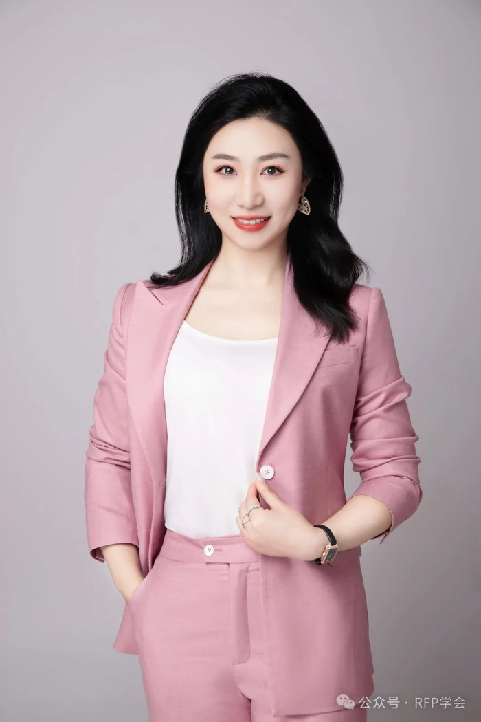 德邦证券董斌复星-星恒保代上海陈利民复星-星恒保代上海陈智健年度