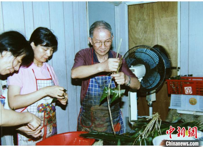 浙籍港胞40多年锱积铢累在家乡兴学|张杰|上虞市|香港_新浪新闻