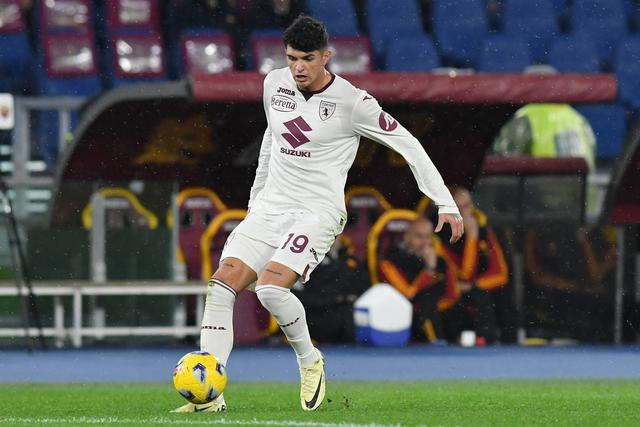 罗马诺:罗马对都灵右后卫贝拉诺瓦感兴趣,目前还未进行谈判