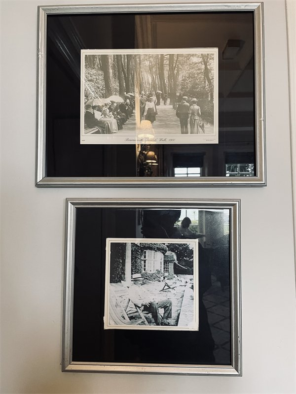 米拉玛旅馆墙上挂着托尔金在此度假的老照片（下方）