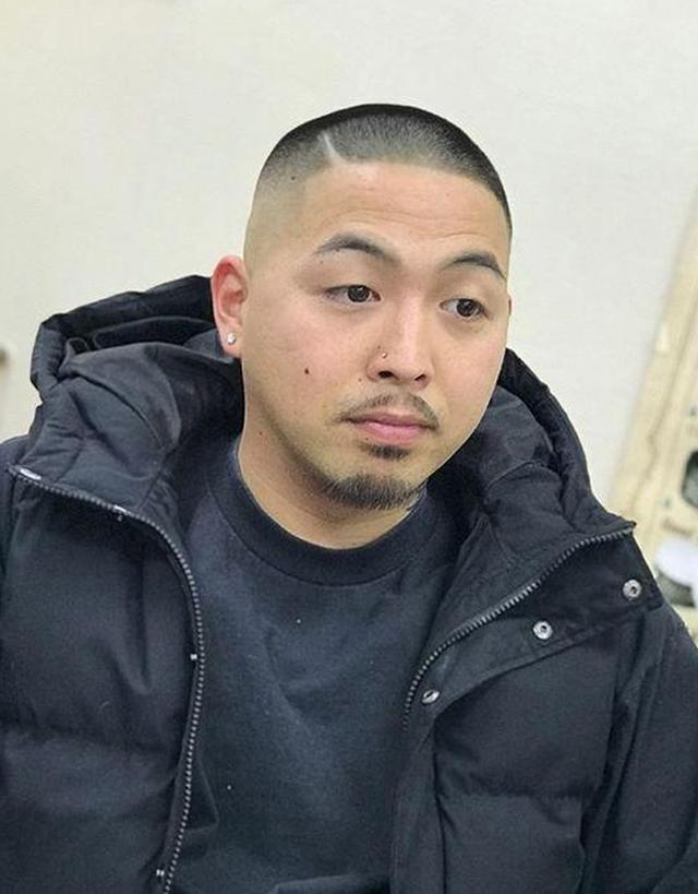 不建议中年男人留的8种发型!听着洋气,实际油腻老气,叔味太重