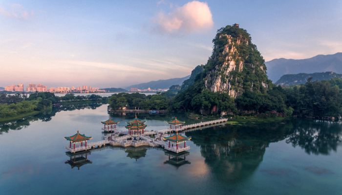 七星岩,鼎湖山,星湖旅游区,德庆盘龙峡,四会奇石河,德庆龙母庙,广宁
