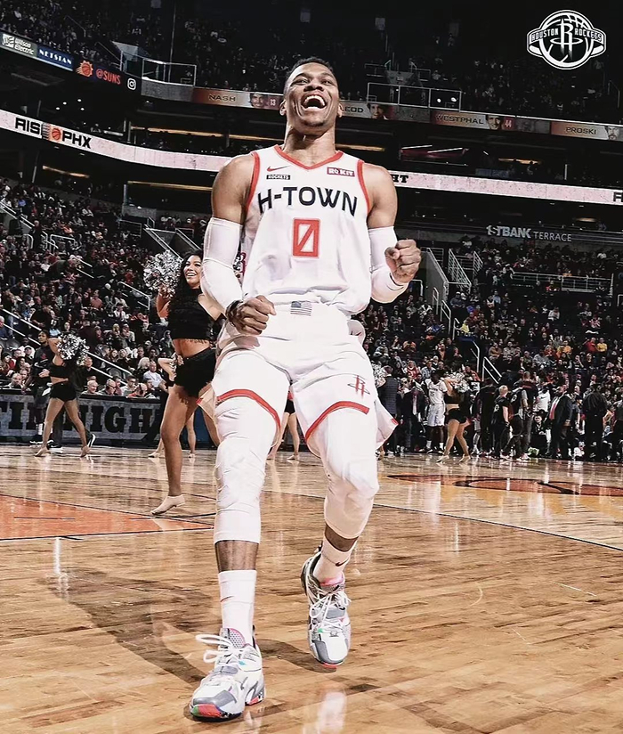 凯尔西|威少|笑柄_新浪新闻