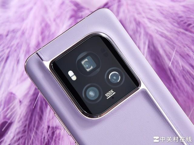 8亿像素潜望式长焦摄像头(f/2.6光