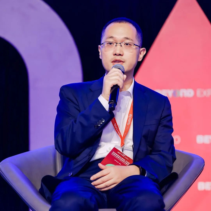 合伙人王明宇,开心麻花首席财务官程乐儿分别就"如何促进琴澳深度融合