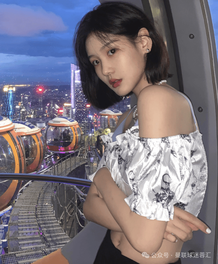 00后重庆美女张昕懿,成都理工大学表演专业,还有这专业?