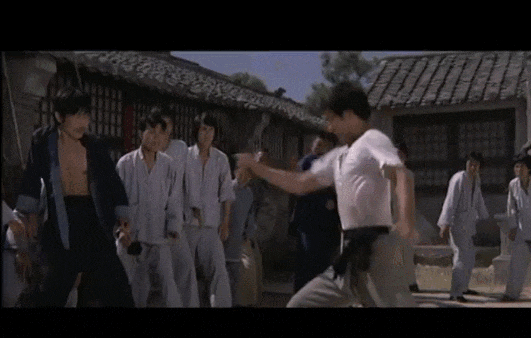 王九的“神打”：来自《九龙城寨》的神秘东方玄学