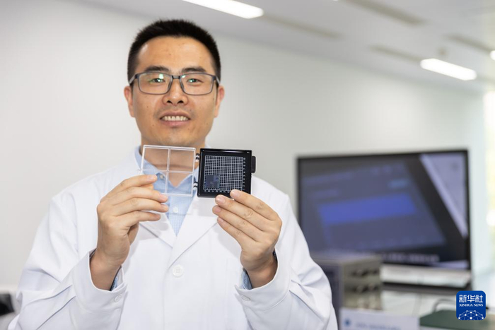 新华社记者 王翔 摄近年来,上海市嘉定区锚定高端医疗产业不断发力