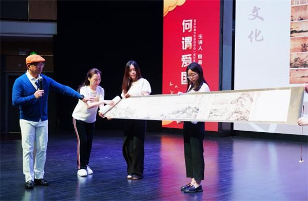 新一季"成长进行时"上线|夏磊_新浪新闻