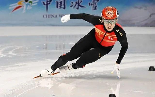 奥运冠军武大靖能不能被聘为大学教授？