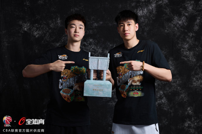 快来看看大家的帅照|辽宁本钢|cba|cba总决赛_新浪新闻