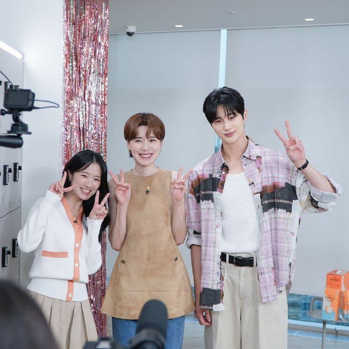 张度妍演我哈哈哈哈哈哈嗑死了