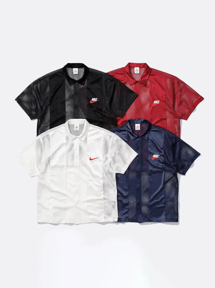 supreme同样在 4 月份登场的 clot x neighborhood 联名系列中,也包含
