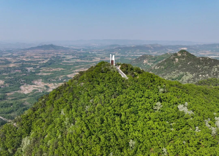 丘陵峰岭峦岑峭嶂岳屺岵峡岬冈崮麓顶梁包坡尖|山脉|大土山|山峰_新浪