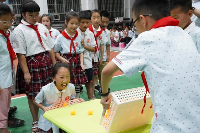 各界积极性,提高人民群众爱眼护眼意识,常德市教育局特别指导此次活动