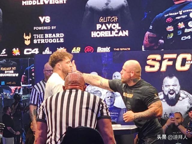 阿联酋首届"扇耳光"大赛,一男子被直接扇晕!