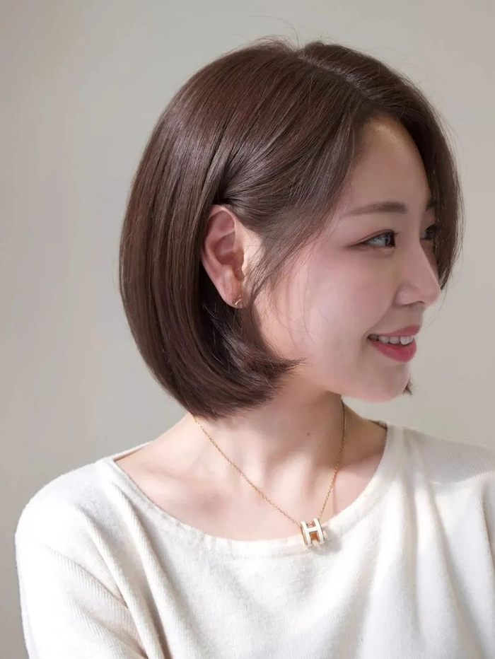 最喜欢女朋友剪这种短发.