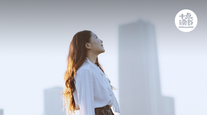 母亲死后,她忽然就想通了一切:任何事情都比不过好好活着.