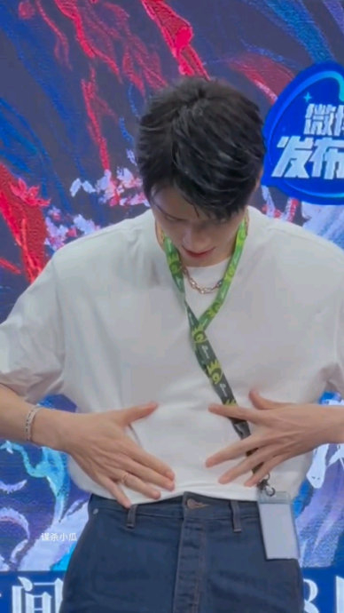 挖到一个很明显的视角我先|腹肌_新浪新闻