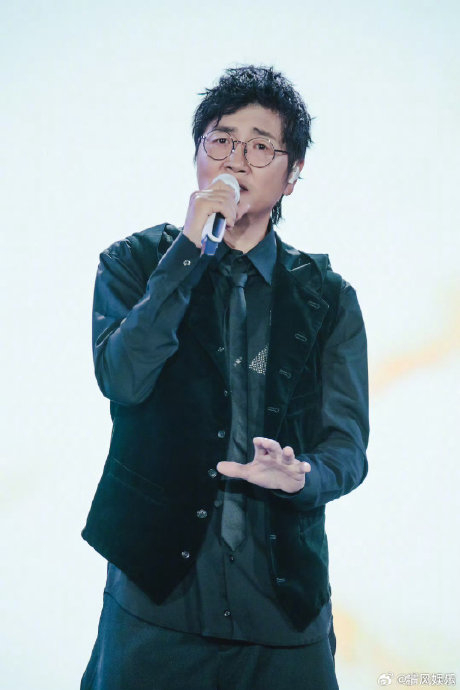 网传歌手第四期直播歌单,补位歌手是孙楠,将带来歌曲《是否爱过我》