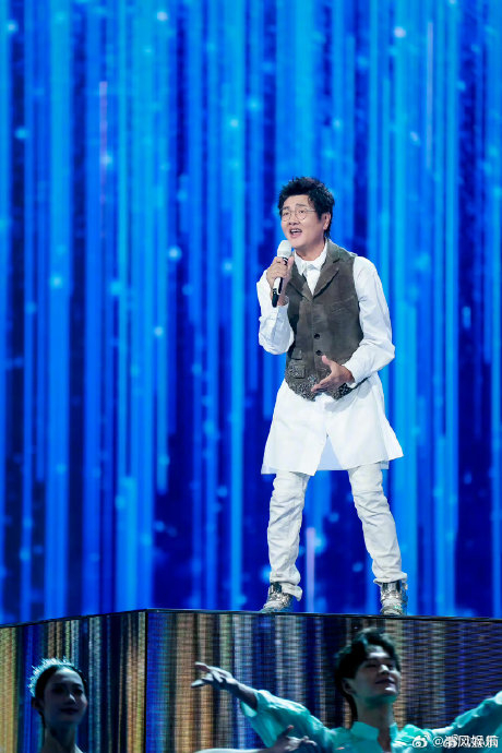 网传歌手第四期直播歌单,补位歌手是孙楠,将带来歌曲《是否爱过我》