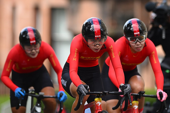 孙佳君在比赛中。