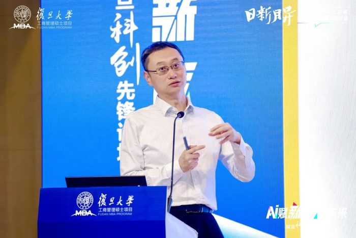 AI技术要为人类“留白” | 智见AI|AI赋新，质启未来|AI|人工智能_新浪新闻