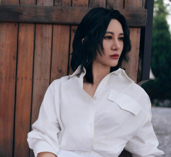 歌手尚雯婕又添新身份:获聘为复旦大学校友总会外文学院分会副会长