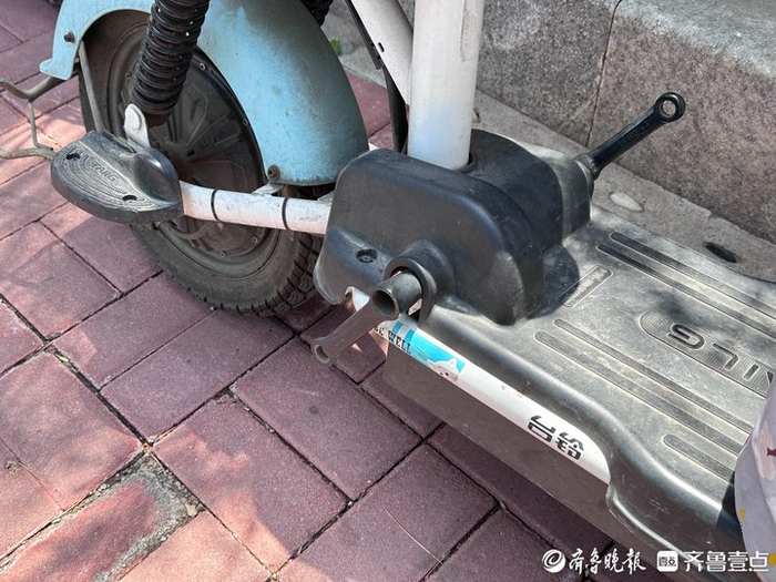 电动车专卖店会先将违规超标新车进行换电池,恢复脚踏功能,封装好盖板