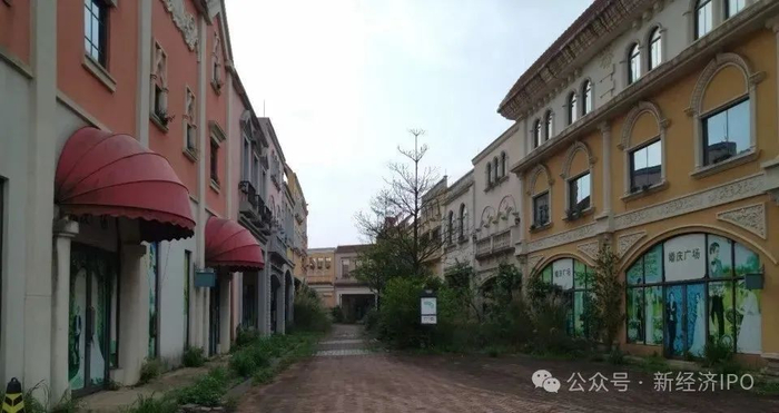 图21：文旅小镇内景